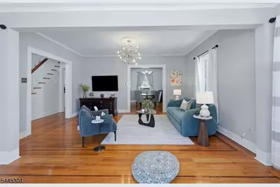 56 Essex Ave, Maplewood, NJ 07040 - Photo 5