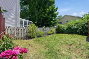 56 Essex Ave, Maplewood, NJ 07040 - Photo 13