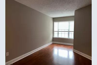 1047 Cambridge Court #1047, Mahwah, NJ 07430 - Photo 11