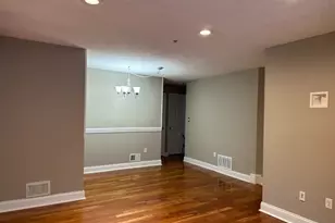 1047 Cambridge Ct, Mahwah, NJ 07430 - Photo 5