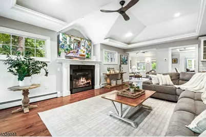 881 Village Green, Westfield, NJ 07090 - Photo 11