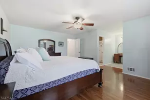 138 Sunnyvale Ct, Franklin Township, NJ 08873 - Photo 13