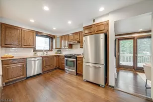 43 Pine St, Millburn, NJ 07041 - Photo 19