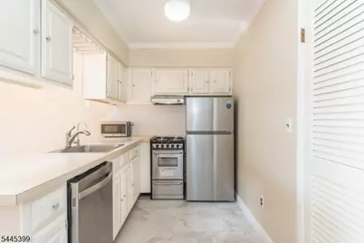 1 Red Lodge Dr Unit 4, Vernon, NJ 07462 - Photo 7