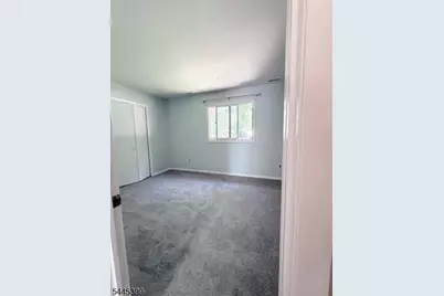1 Red Lodge Dr Unit 4, Vernon, NJ 07462 - Photo 5