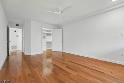 1 Euclid Ave #2E, Summit, NJ 07901 - Photo 15