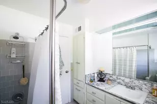 118 Diamond Bridge Ave, Hawthorne, NJ 07506 - Photo 13