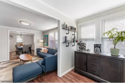 32 Arlington Blvd, North Arlington, NJ 07031 - Photo 3