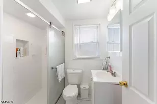 32 Arlington Blvd, North Arlington, NJ 07031 - Photo 17
