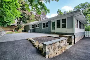 137 Omaha Ave, Rockaway Township, NJ 07866 - Photo 41