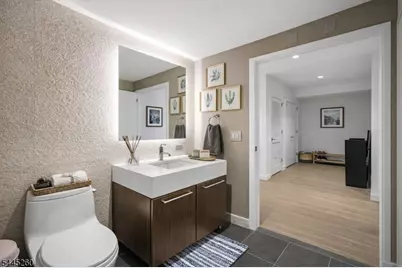 75 Park Ln #201, Jersey City, NJ 07310 - Photo 3