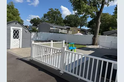 215 Johnson Ave, Piscataway Township, NJ 08854 - Photo 11