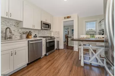 127 W Cliff St, Somerville, NJ 08876 - Photo 9