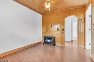 404 Elm St, Cranford Township, NJ 07016 - Photo 15