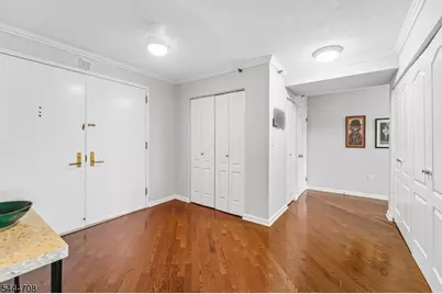 10 Smith Manor Blvd #424, West Orange Township, NJ 07052 - Photo 5