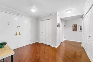 10 Smith Manor Blvd, West Orange Township, NJ 07052 - Photo 5