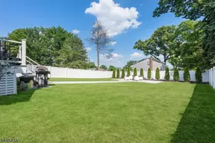311 Martin Rd, Union Township, NJ 07083 - Photo 39