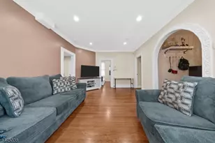 22 Norwood St, Haledon, NJ 07508 - Photo 5
