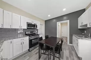 22 Norwood St, Haledon, NJ 07508 - Photo 17