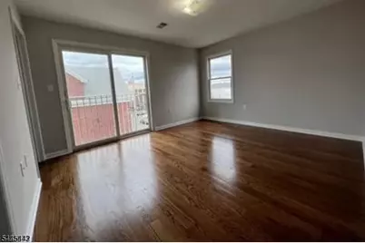 66 Delaware St, Elizabeth, NJ 07206 - Photo 3