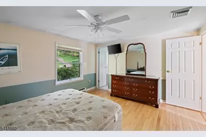 149 Philhower Ave, Califon, NJ 07830 - Photo 11