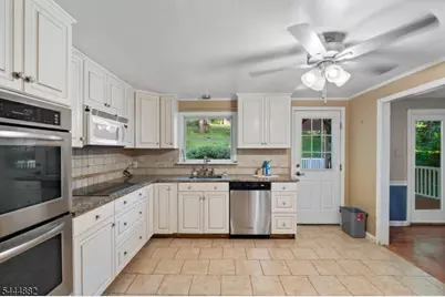 149 Philhower Ave, Califon, NJ 07830 - Photo 7