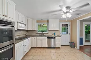 149 Philhower Ave, Califon, NJ 07830 - Photo 7