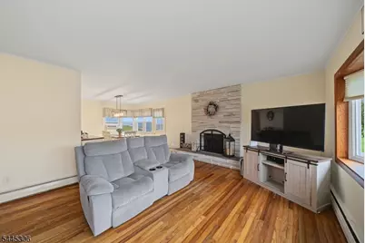 19 Birch Pkwy, Sparta Township, NJ 07871 - Photo 3