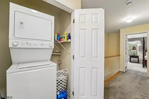 301 Cambridge Dr, Butler, NJ 07405 - Photo 23