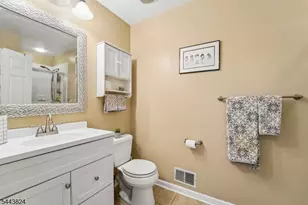 301 Cambridge Dr, Butler, NJ 07405 - Photo 17
