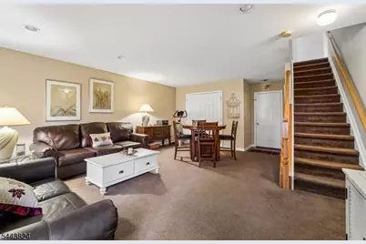 301 Cambridge Dr, Butler, NJ 07405 - Photo 25