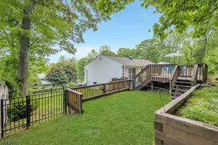 3 S Hillside Dr, Mount Olive, NJ 07828 - Photo 21