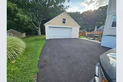 32 Marley Ave #1, Cedar Grove, NJ 07009 - Photo 11