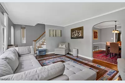 28 Kew Dr, Springfield, NJ 07081 - Photo 3