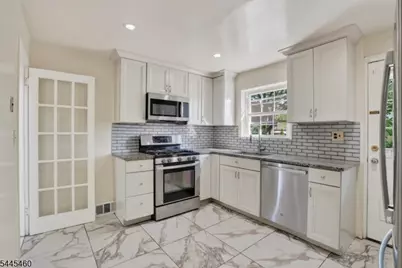 2761 Spruce St, Union Township, NJ 07083 - Photo 7