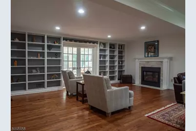 112 Victoria Dr, Bernards Township, NJ 07920 - Photo 3
