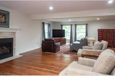 112 Victoria Dr, Bernards Township, NJ 07920 - Photo 5