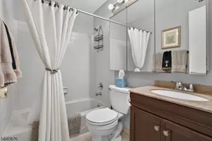 13G Kensington Rd, Chatham Township, NJ 07928 - Photo 23