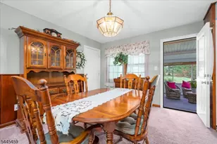 11 Meadowbrook Rd, Raritan Township, NJ 08822 - Photo 7