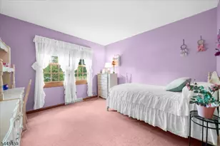 11 Meadowbrook Rd, Raritan Township, NJ 08822 - Photo 19