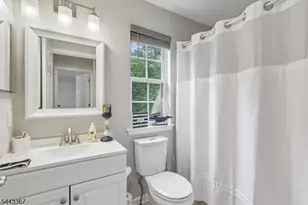 101 Rock Creek Dr, Clifton, NJ 07014 - Photo 19