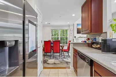 101 Rock Creek Dr, Clifton, NJ 07014 - Photo 11