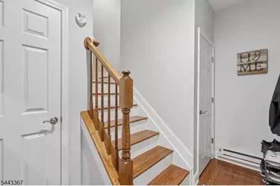 101 Rock Creek Dr, Clifton, NJ 07014 - Photo 5