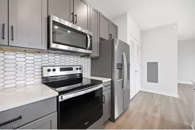 175 Morris St #408, Morristown, NJ 07960 - Photo 13