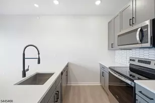 175 Morris St, Morristown, NJ 07960 - Photo 11