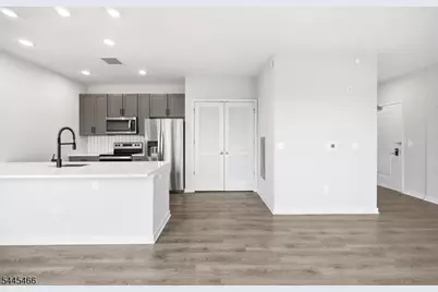 175 Morris St #408, Morristown, NJ 07960 - Photo 5
