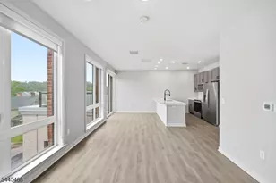 175 Morris St, Morristown, NJ 07960 - Photo 3