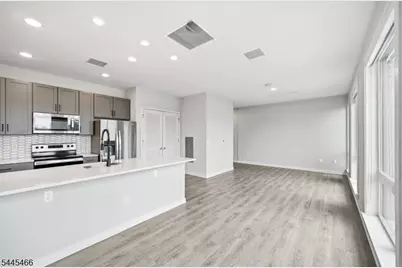 175 Morris St #408, Morristown, NJ 07960 - Photo 7