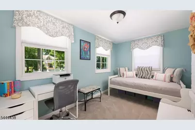 2263 Hill Rd, Scotch Plains Township, NJ 07076 - Photo 9