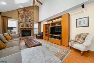 15 Providence Dr, Raritan Township, NJ 08822 - Photo 9